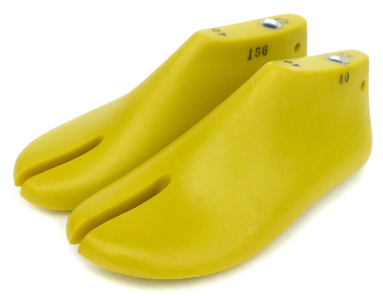 14 Thoughtful Gifts for Cobblers